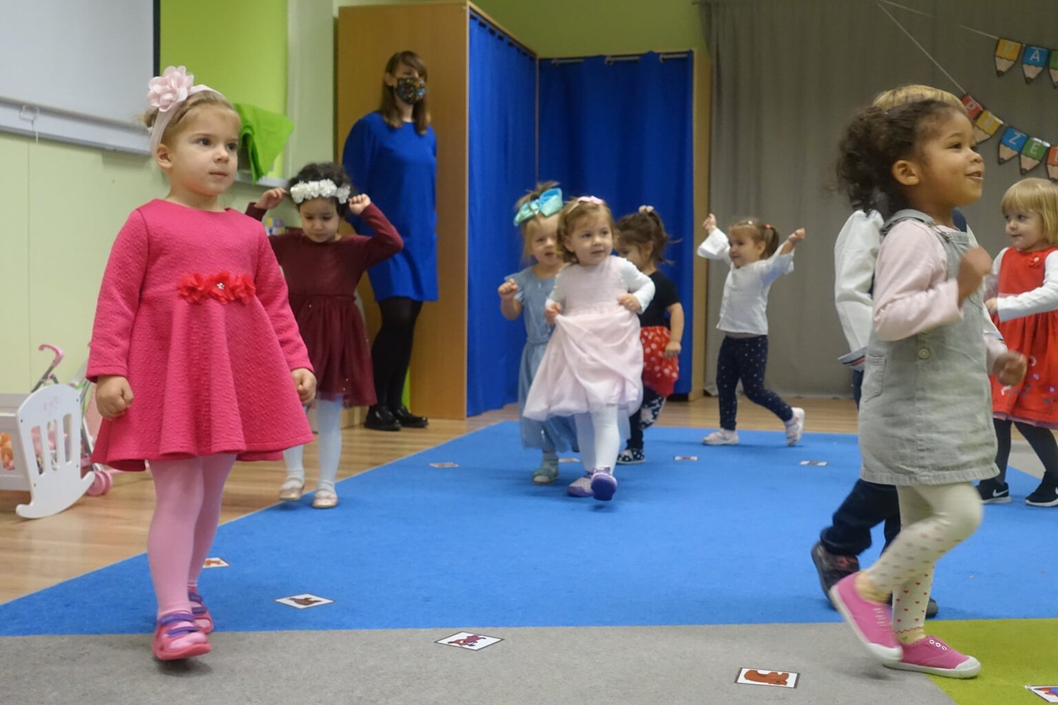 the-oath-ceremony-in-kindergarten-cracow-international-school